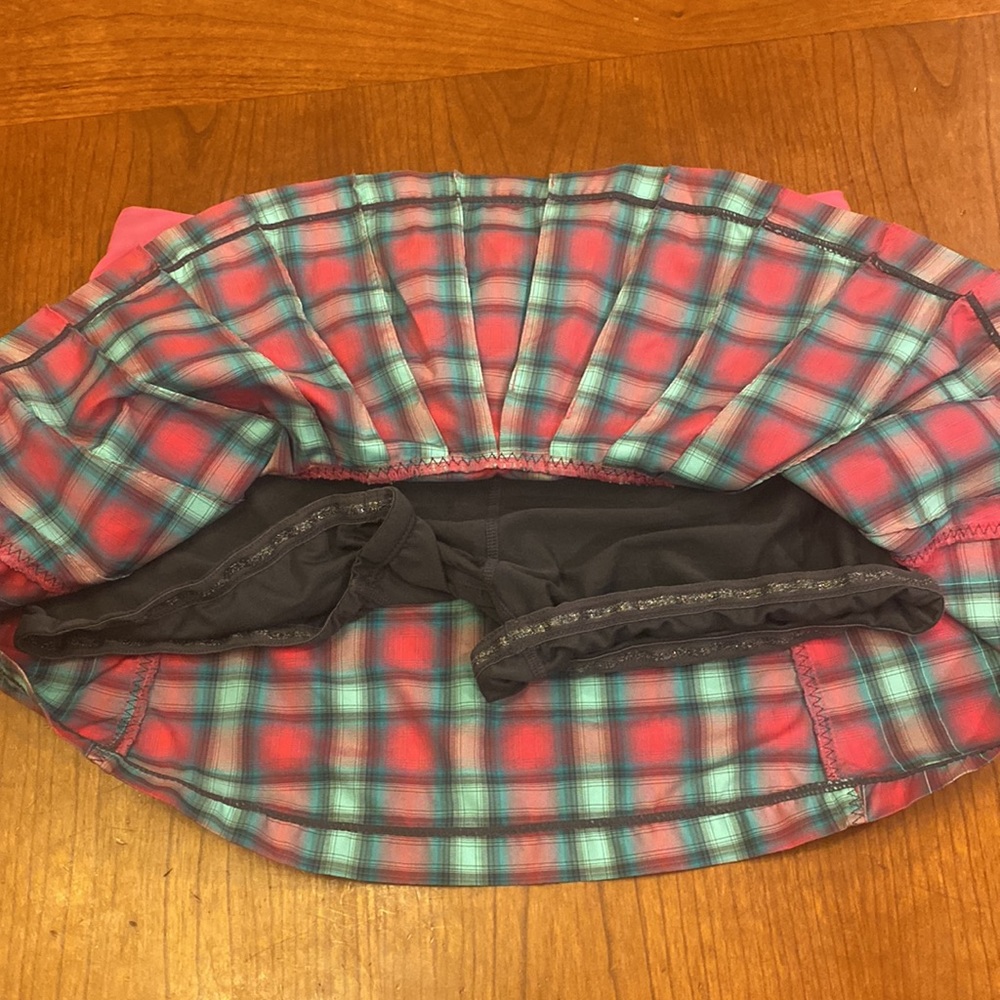 Lululemon Run Reflection Skirt Senorita Pink Plaid Size 6 - Picture 8 of 10